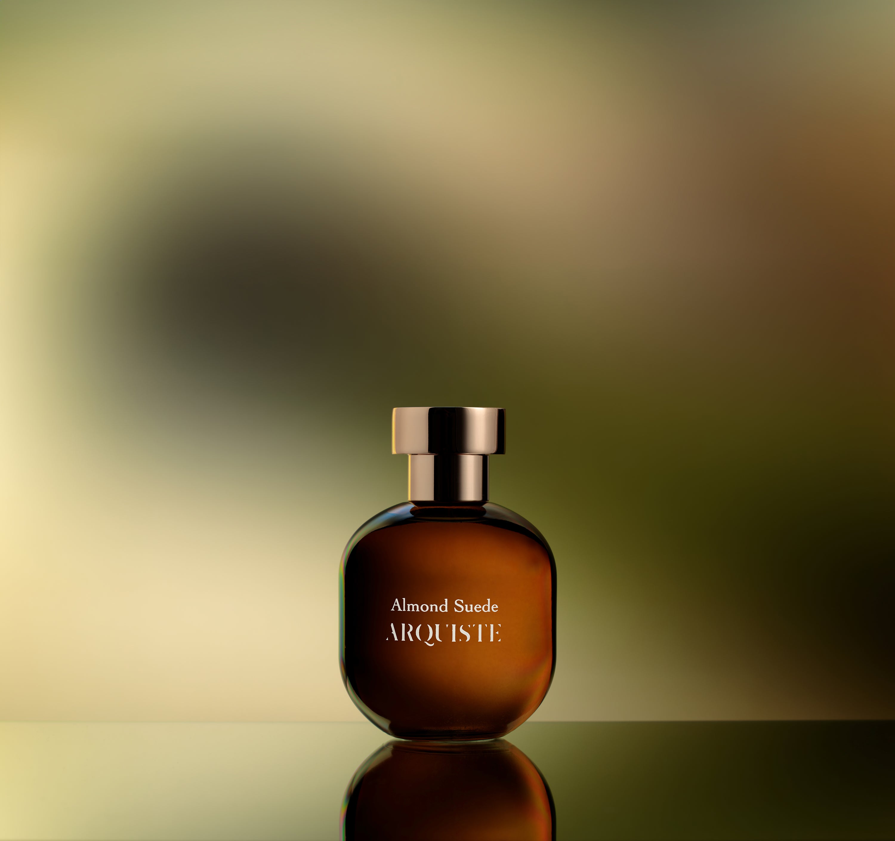 Arquiste Almond Suede eau de parfum gourmand cuir 100 ml