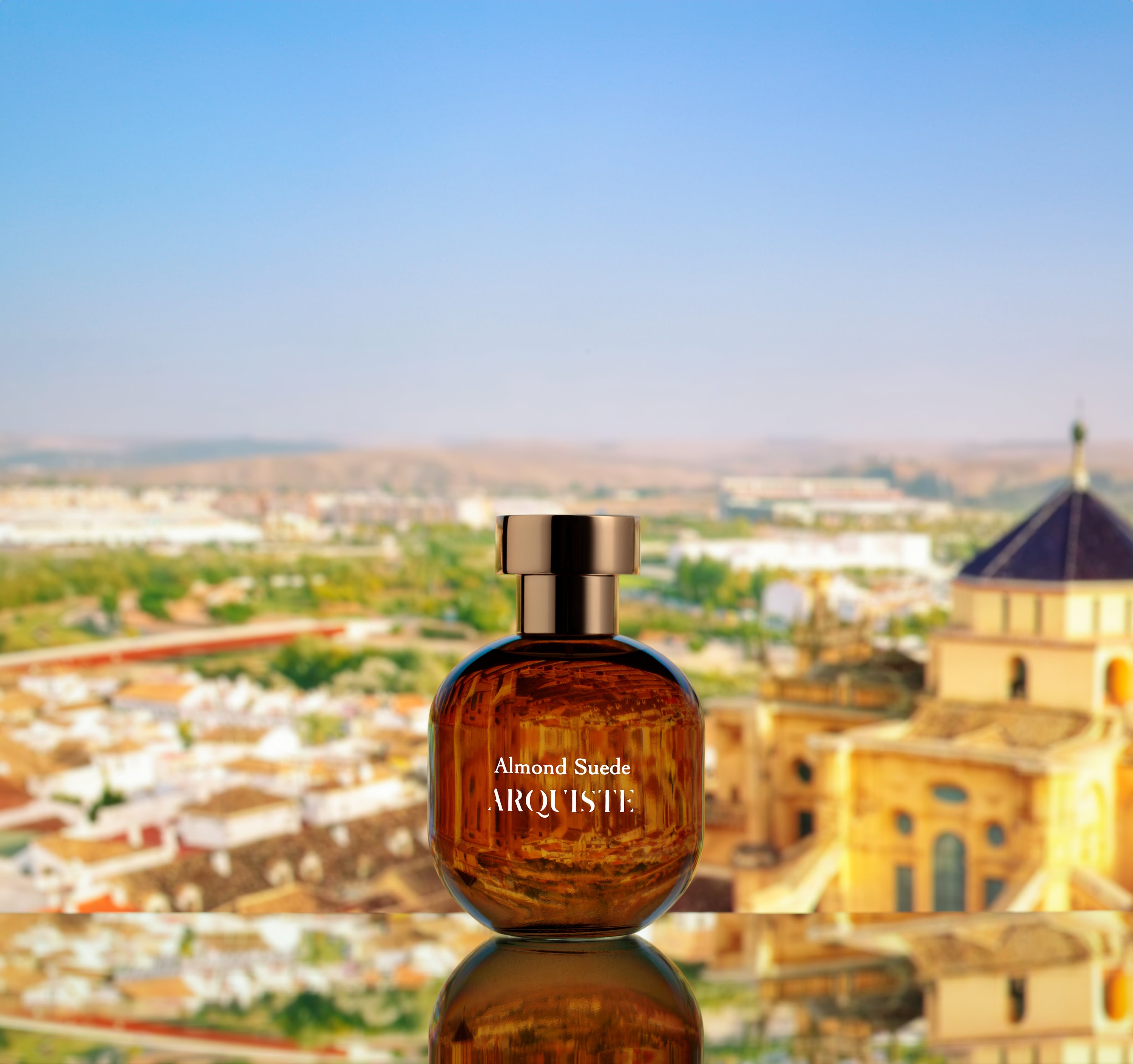 Arquiste Almond Suede eau de parfum gourmand cuir 100 ml