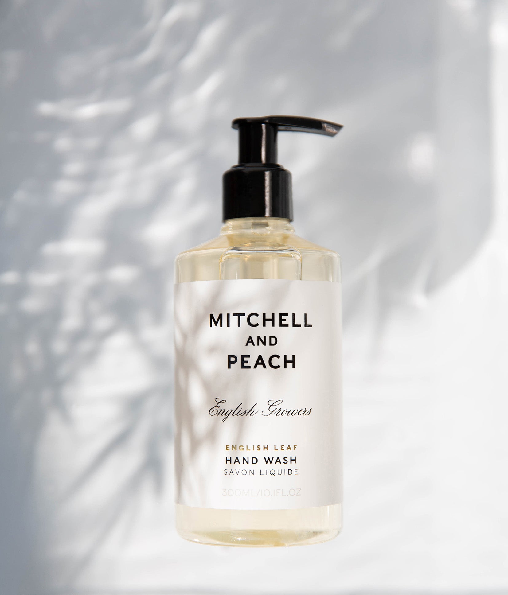 Mitchell and Peach English Leaf Savon Mains Herbe 300ml