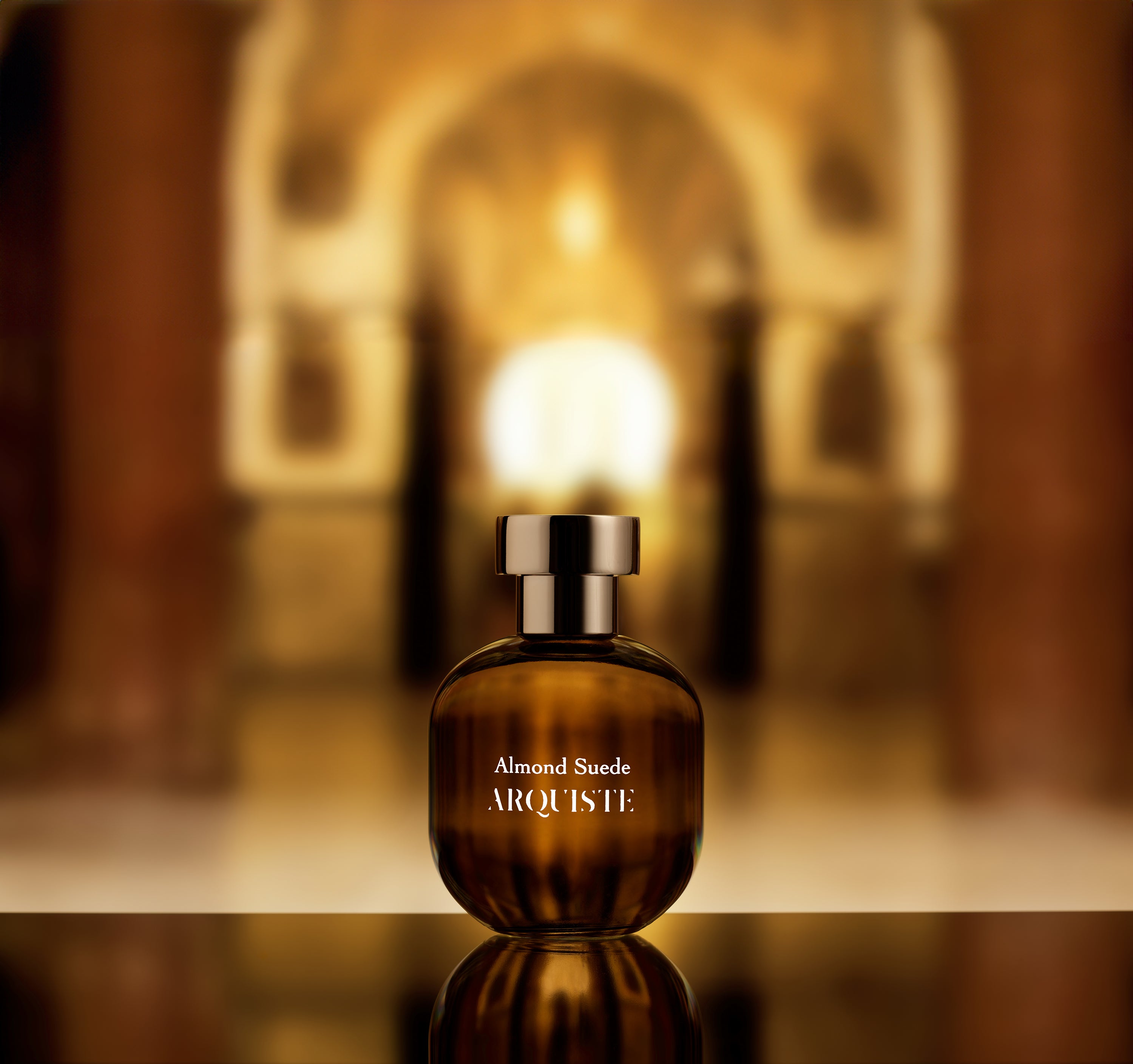 Arquiste Almond Suede eau de parfum gourmand cuir 100 ml